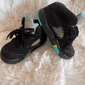 Nike Air Jordan 5 Retro Toddler 7C Black Teal Orange Sneakers